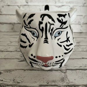 The Greatest Show on Earth White Tiger Hard Plastic Mug